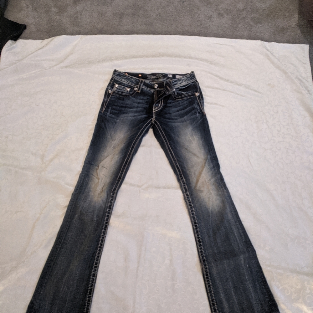 Miss me signature rise bootcut jeans. - Picture 8 of 10